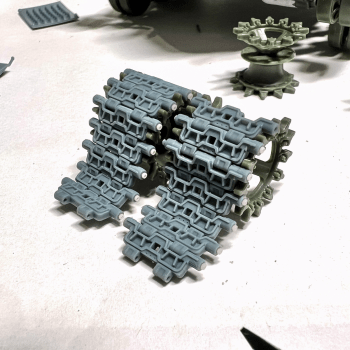 Apocalypse Tank Workable Tracks (for Border Models)